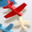 thz论坛深度评测记者陈默然的头像照片，浅色背景半身肖像